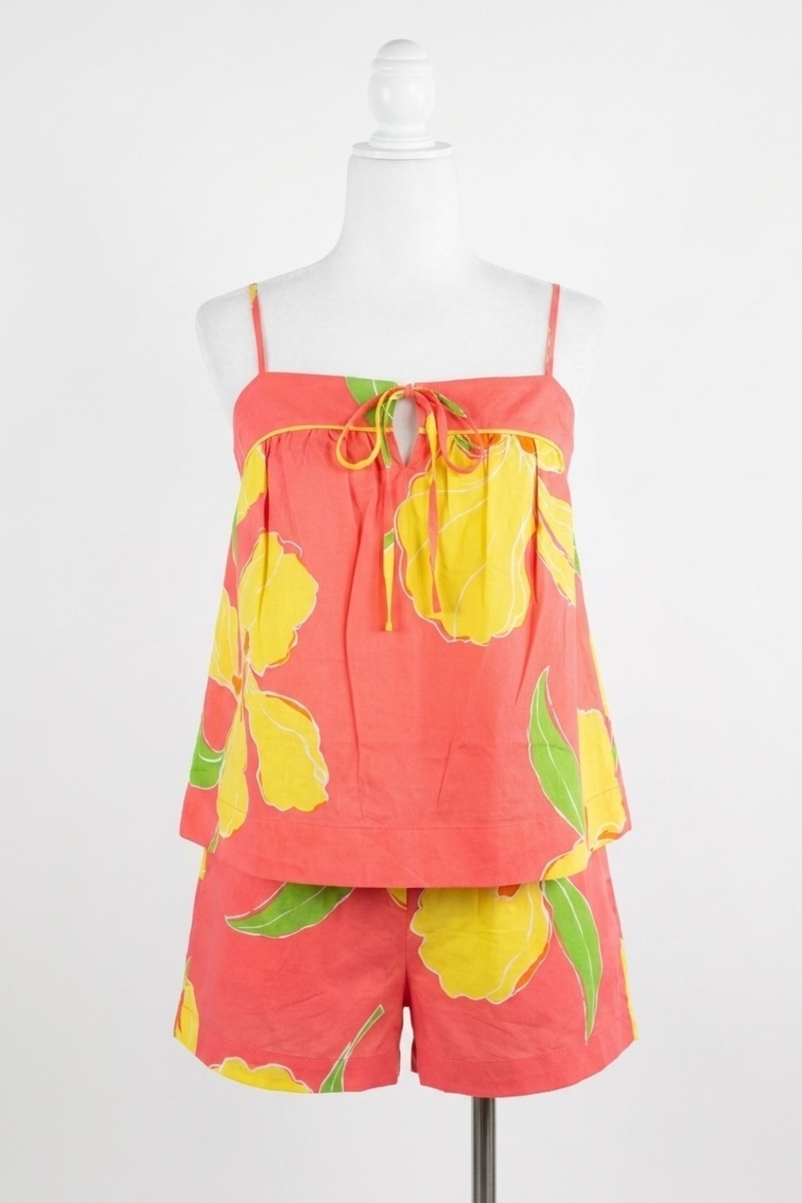 NEW OLIVACEOUS laci floral cami & drawstring shorts two-piece set in coral
